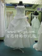 廣州百思特婚紗禮服公司 婚紗攝影相冊(cè)中的時(shí)尚與浪漫
